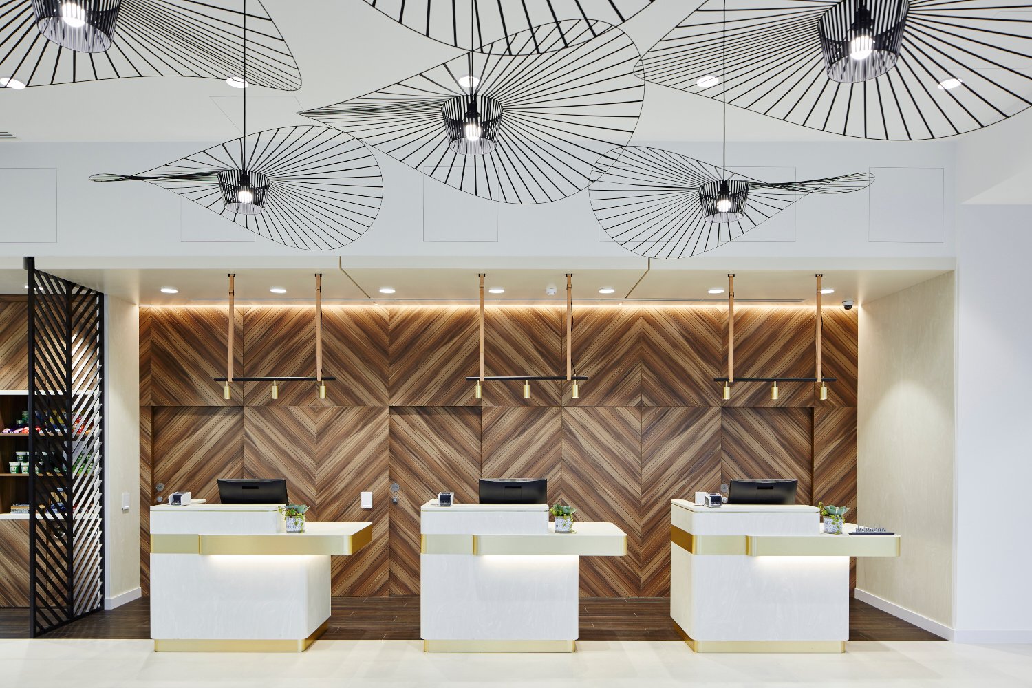 cy_ltncy_lobby01