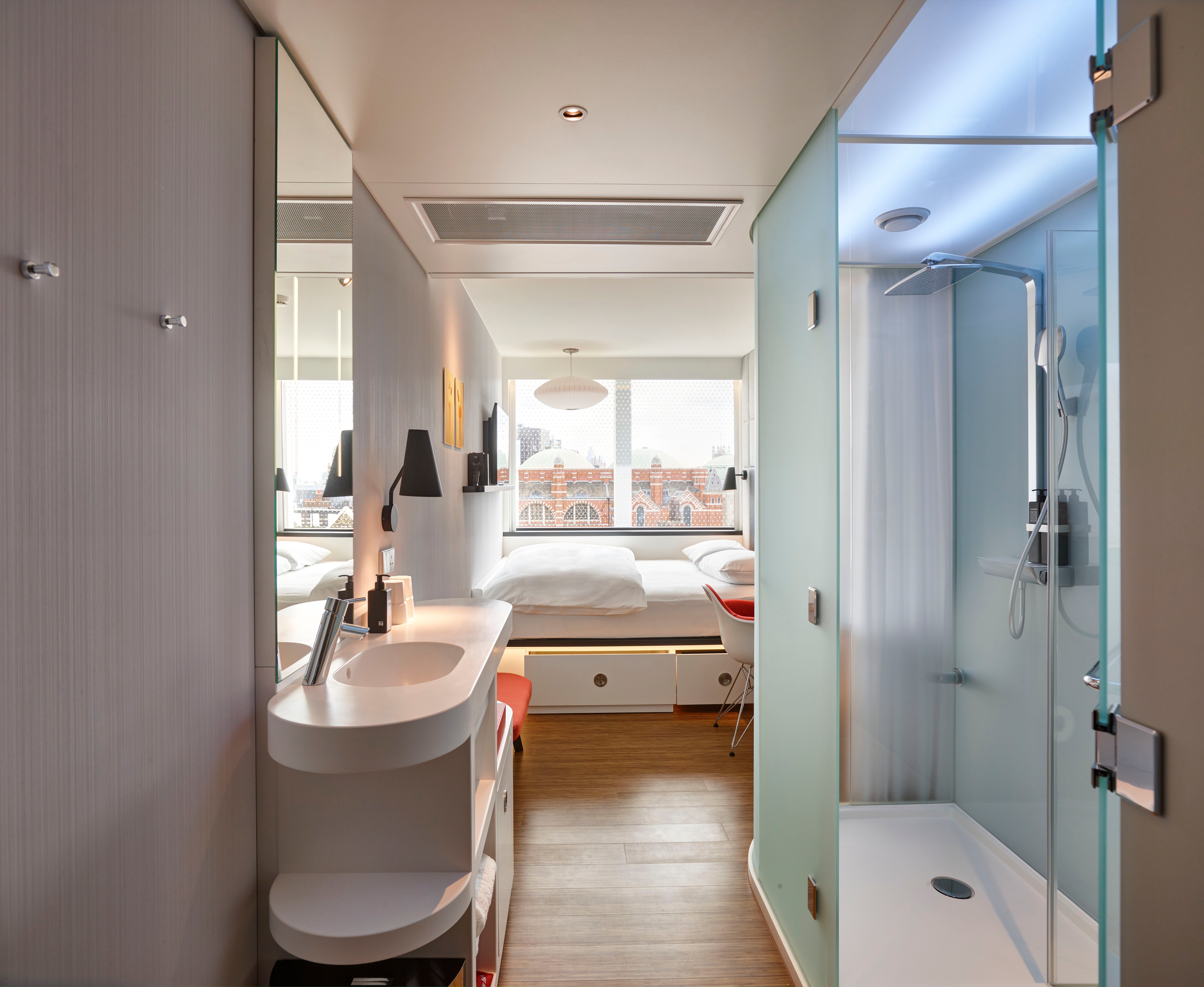 london_victoria_station-citizenm_lvs-323